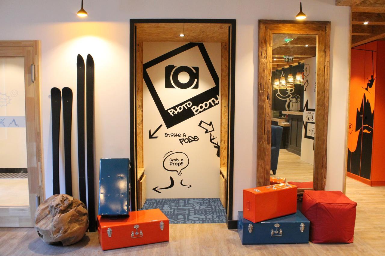 Moontain Hostel Oz Екстериор снимка