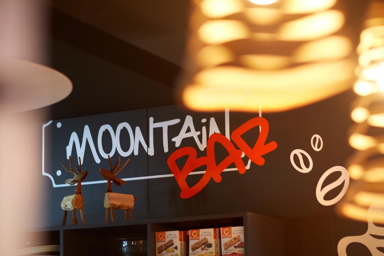 Moontain Hostel Oz Екстериор снимка