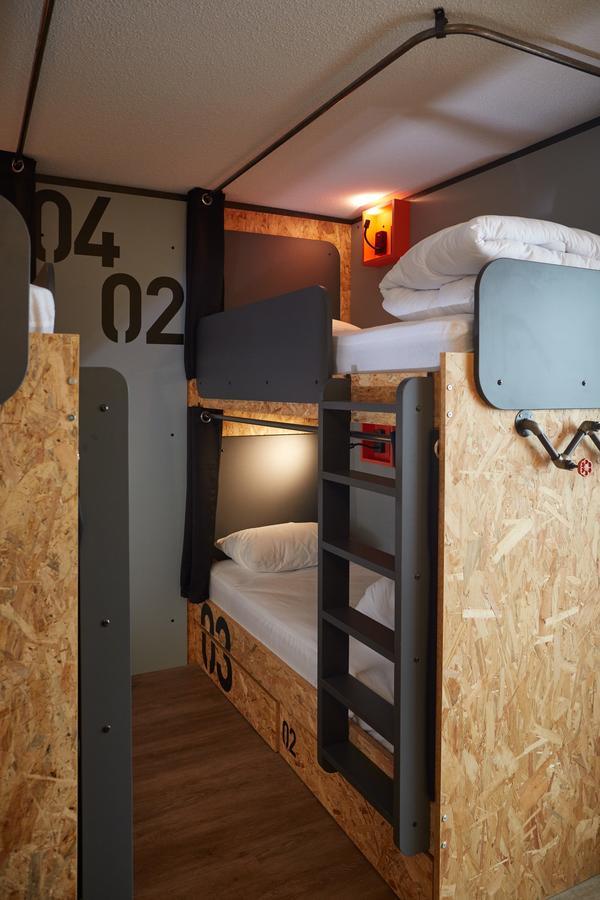 Moontain Hostel Oz Стая снимка
