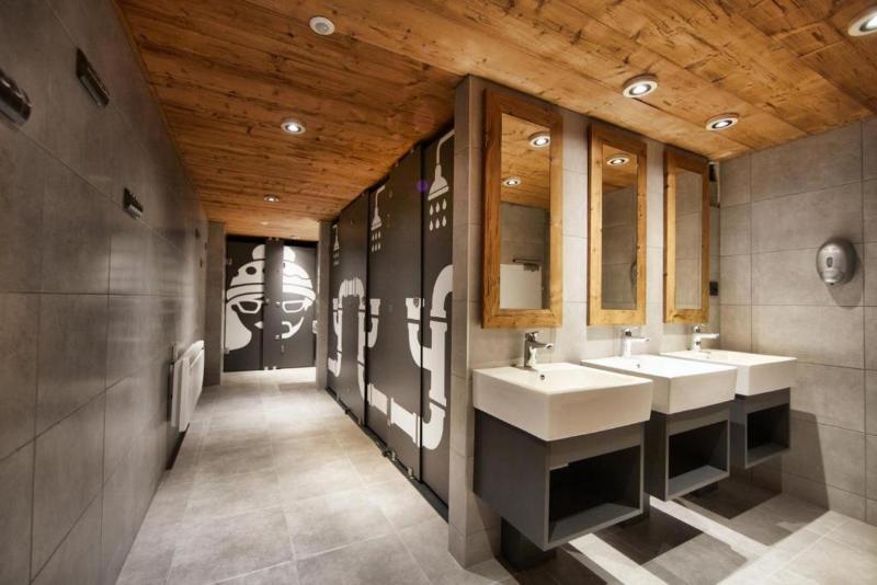 Moontain Hostel Oz Екстериор снимка